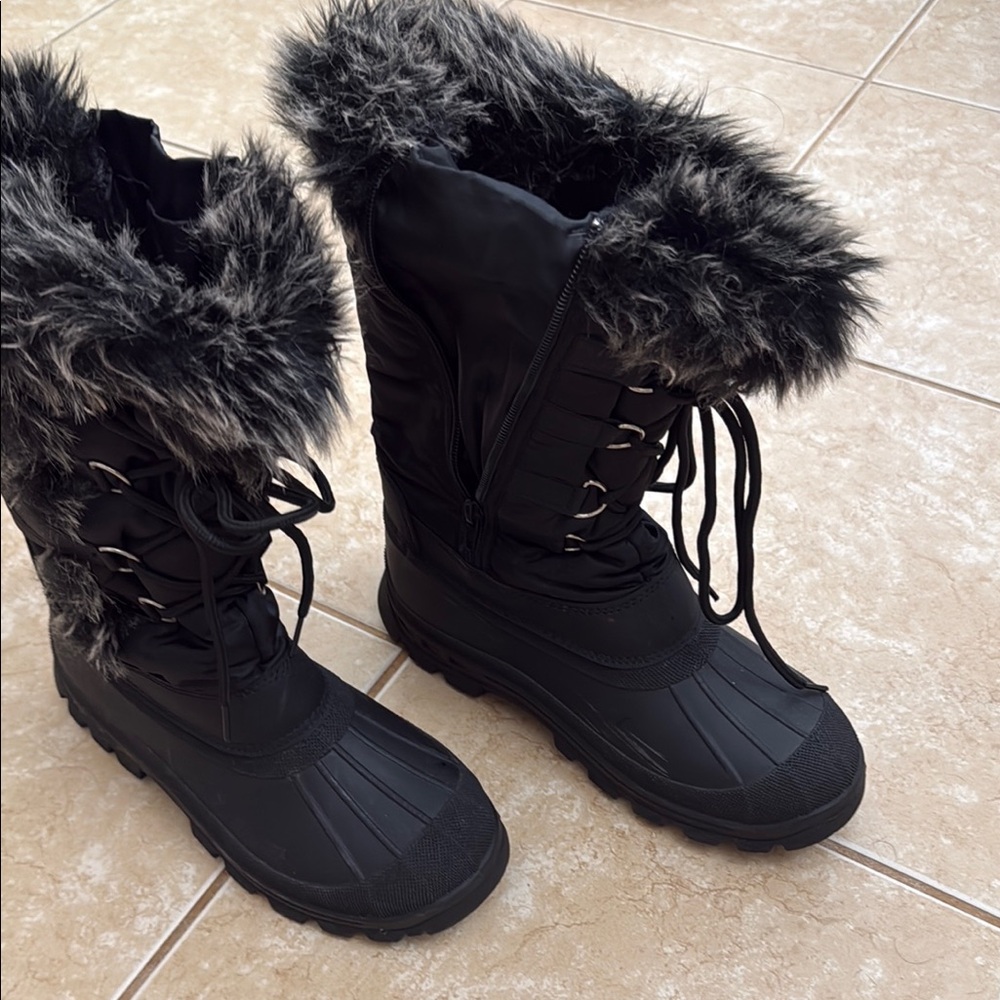 Black and Gray Winter Boots with Waterproof Design